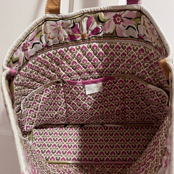 Vera Bradley tote - Picture 2 of 4